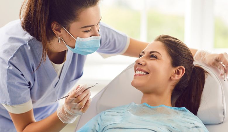 Odontologia: O que é, áreas de atuação e por que escolher essa carreira na saúde