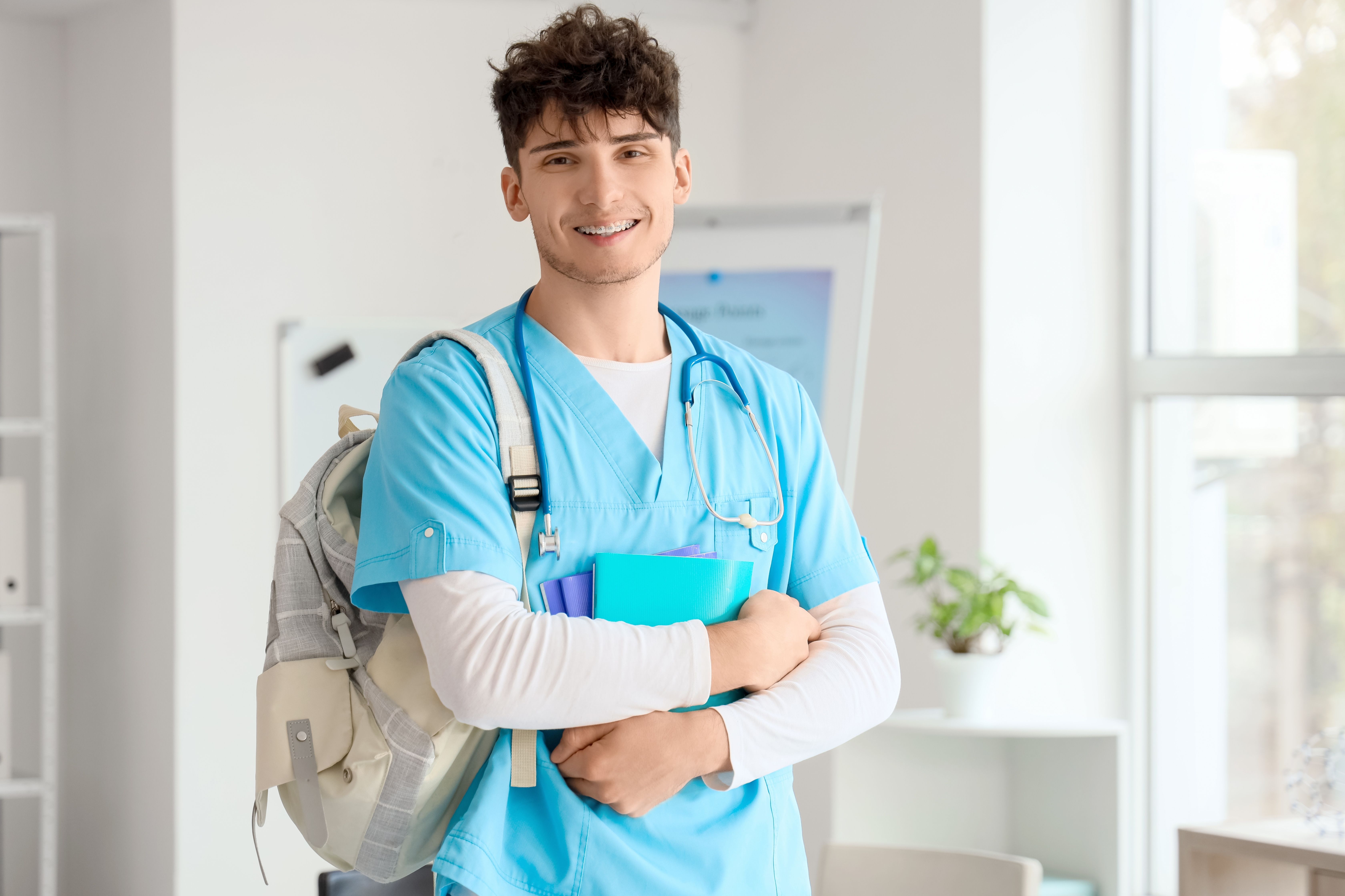 Entenda como é a rotina da faculdade de Medicina: da teoria à prática