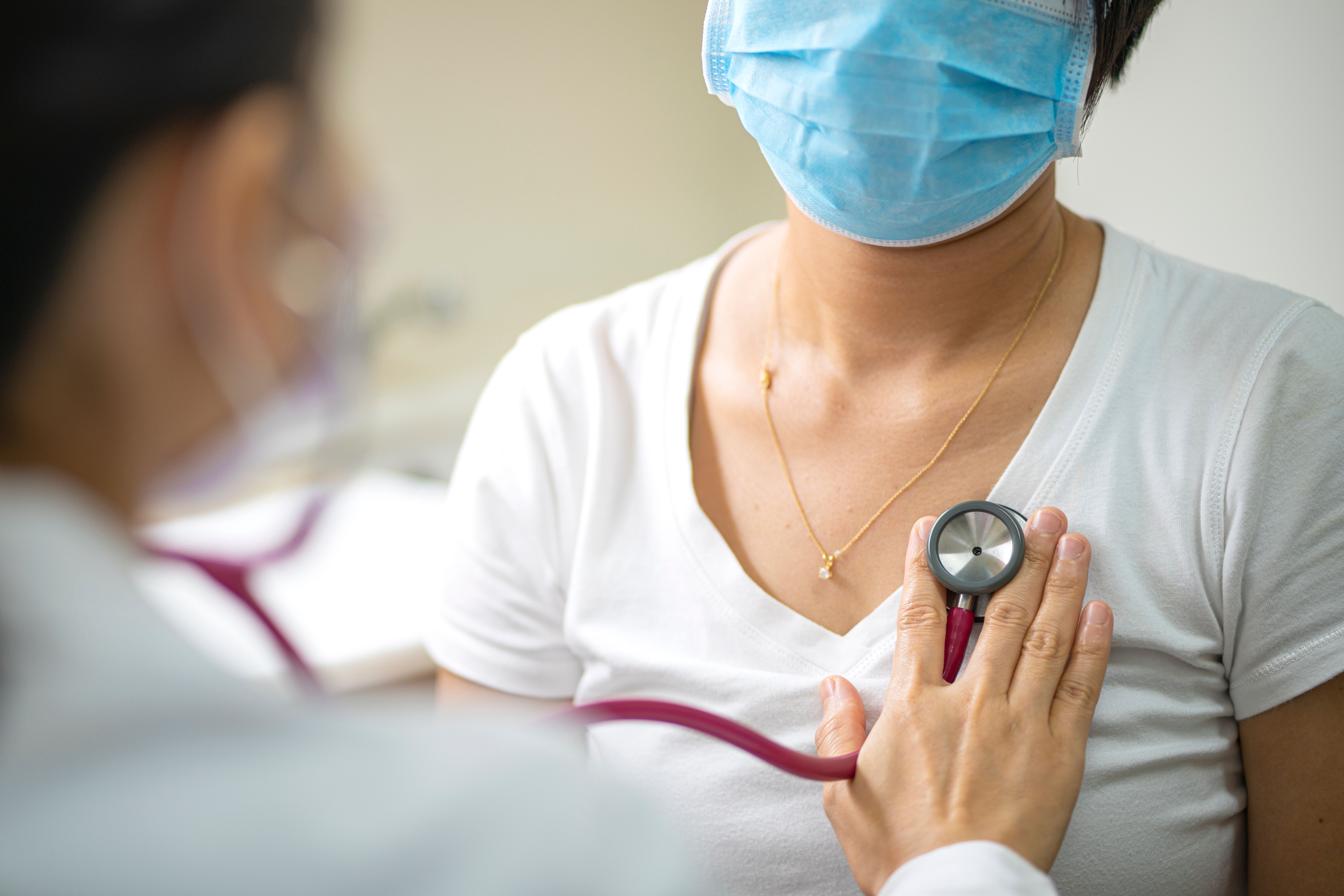 Pneumonia: sintomas, causas e quando ela pode se tornar grave