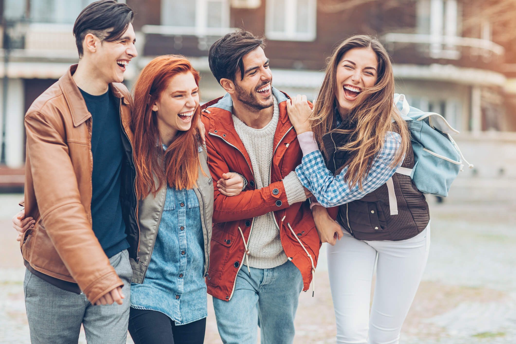 Como fazer amigos na faculdade: 7 dicas que vão ajudar você!