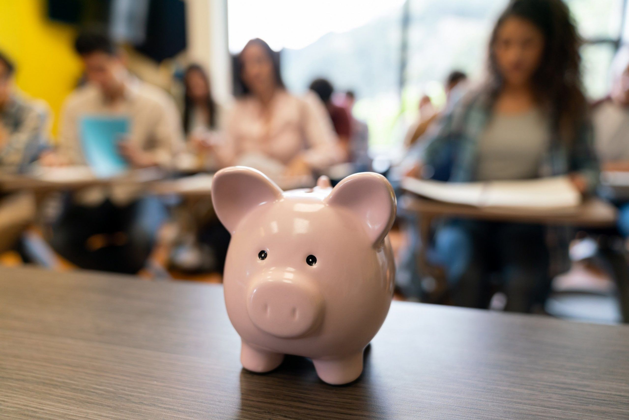 Como juntar dinheiro para a faculdade? 9 dicas para começar hoje mesmo