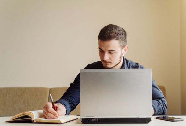Como organizar os estudos na faculdade?