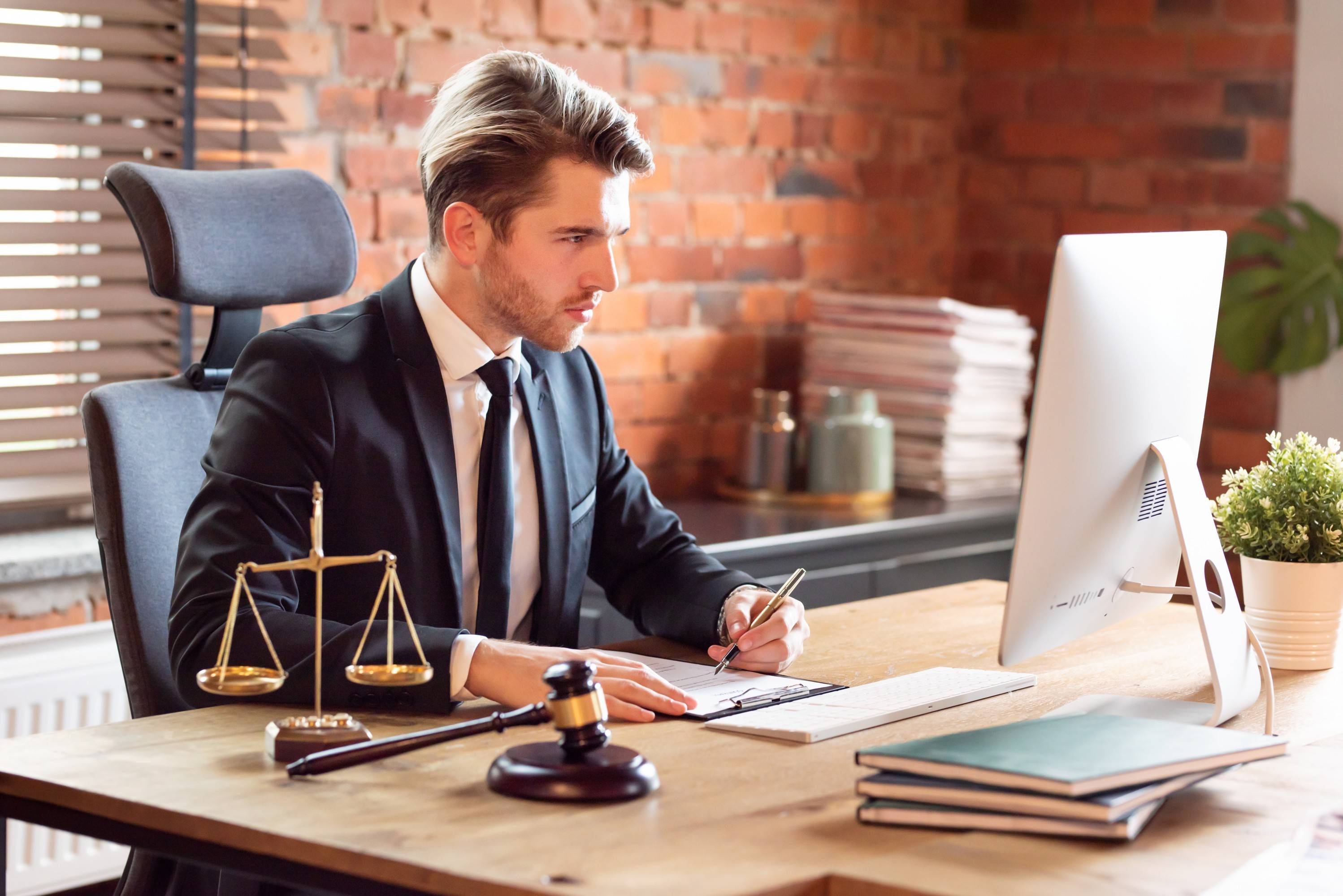 Advogado empreendedor. Confira as vantagens! | Blog Estácio