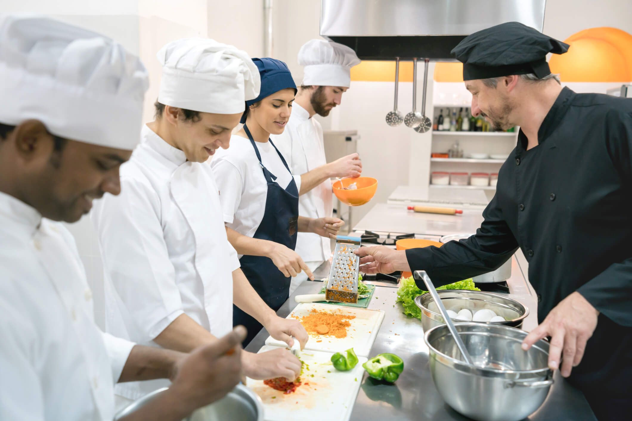 Entenda por que fazer faculdade de Gastronomia na Estácio