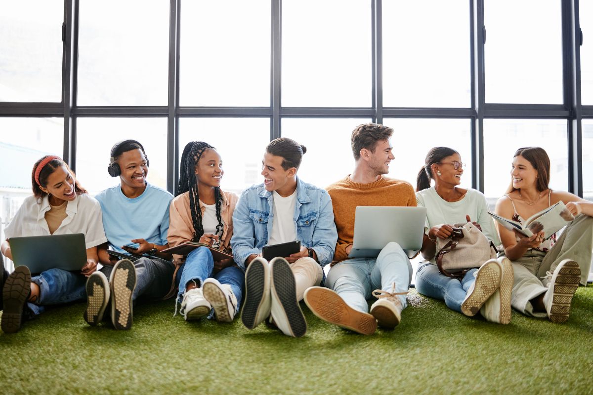 Procurar estágio: qual é o papel da instituição de ensino nesse momento?